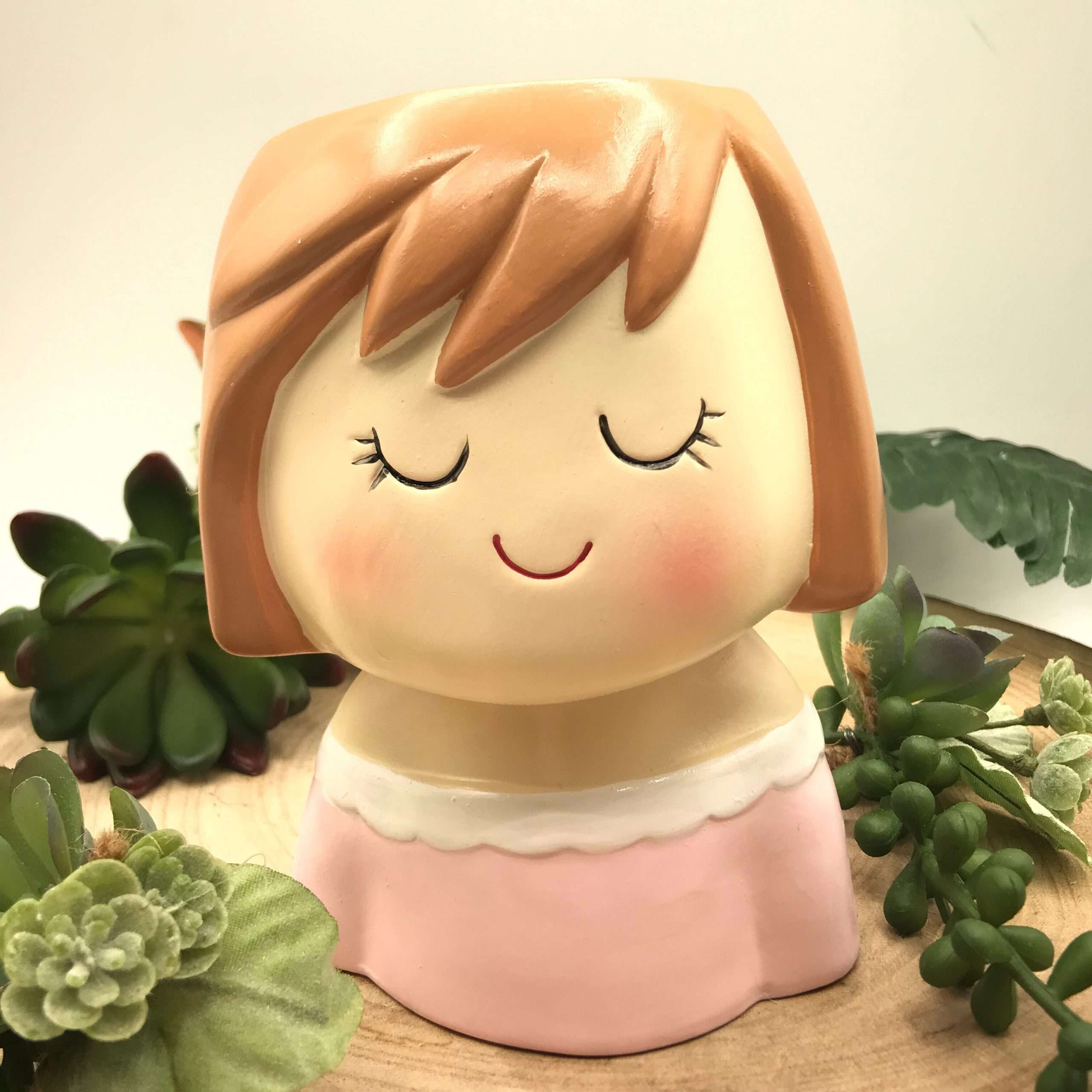 Girl-portapiantina-in-ceramica (2)